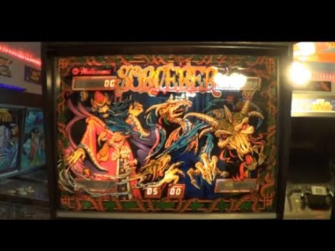 SORCERER PINBALL MACHINE - BY WILLIAMS 1985