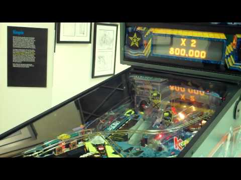 Capcom Kingpin pinball machine